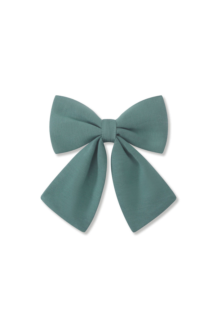 Large Alligator Clip Bow in Pine on a white background
