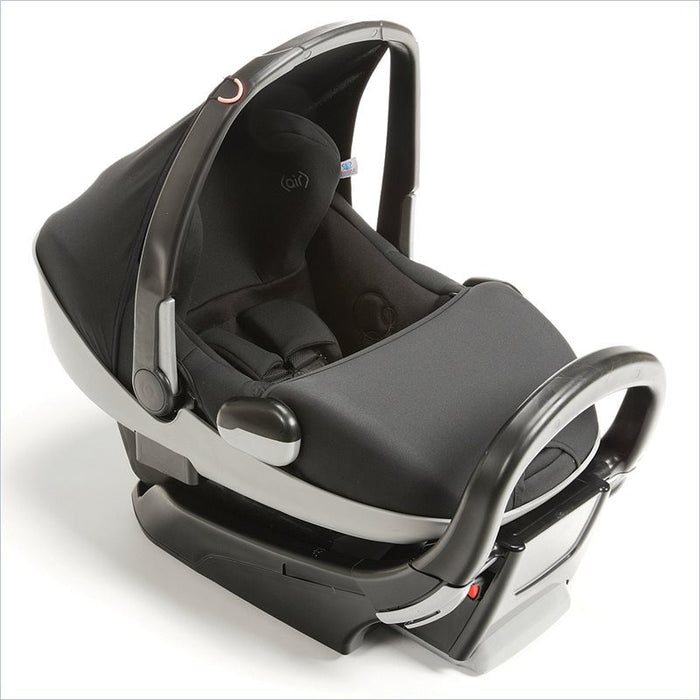 Maxi Cosi Prezi 30 Infant Car Seat in Total Black