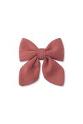 Medium Alligator Clip Bow in Ember on a white background