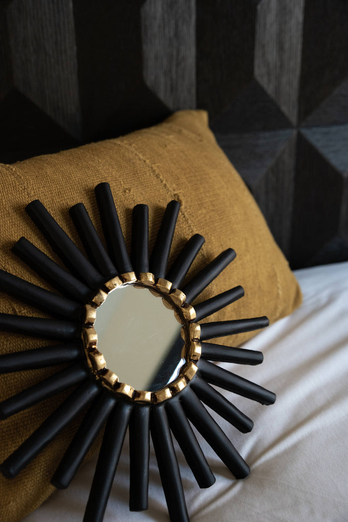 Peruvian Wall Mirror - Black Sunburst
