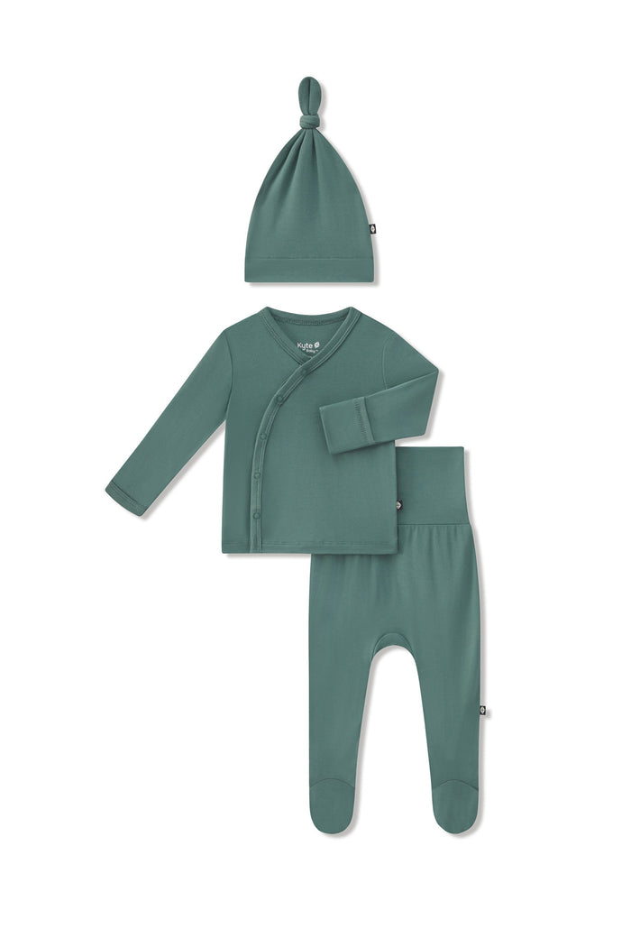 Take Me Home Set with Cap in Pine on a white background