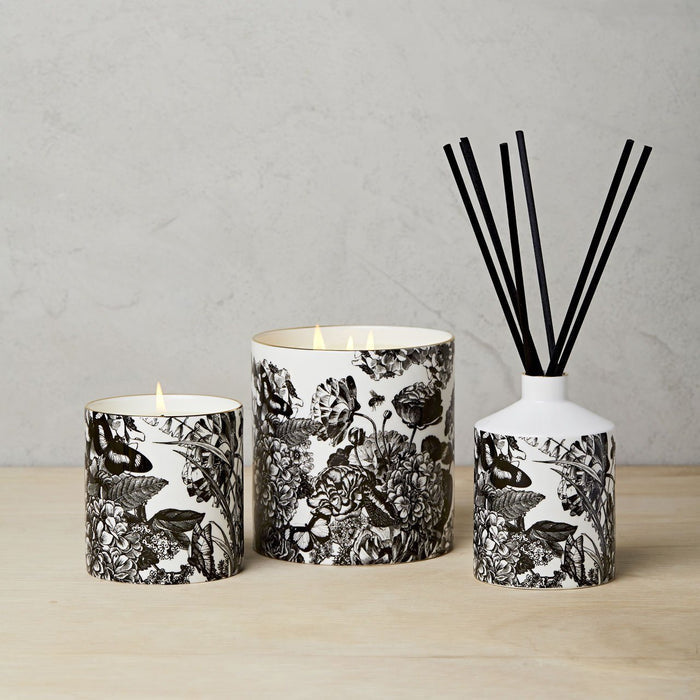 The Country Garden 3 Wick Scented Ceramic Candle - Chase and Wonder - Proudly Made in Britain