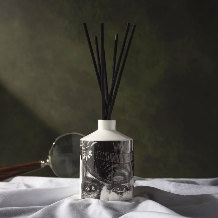 The Dashing Gent Ceramic Reed Diffuser by Chase and Wonder, fine china with 22ct gold